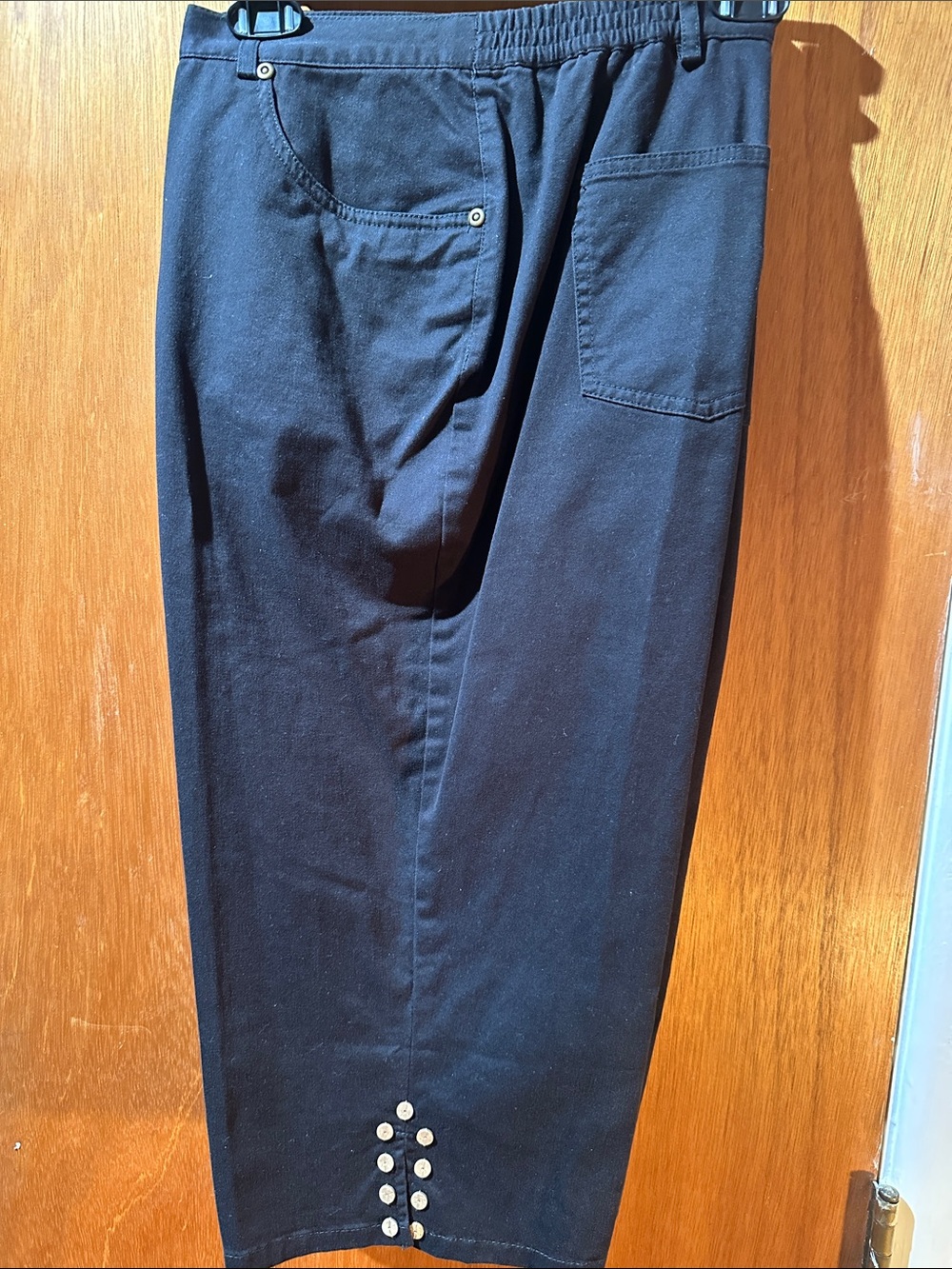 Ruby Rd. Black women’s capris